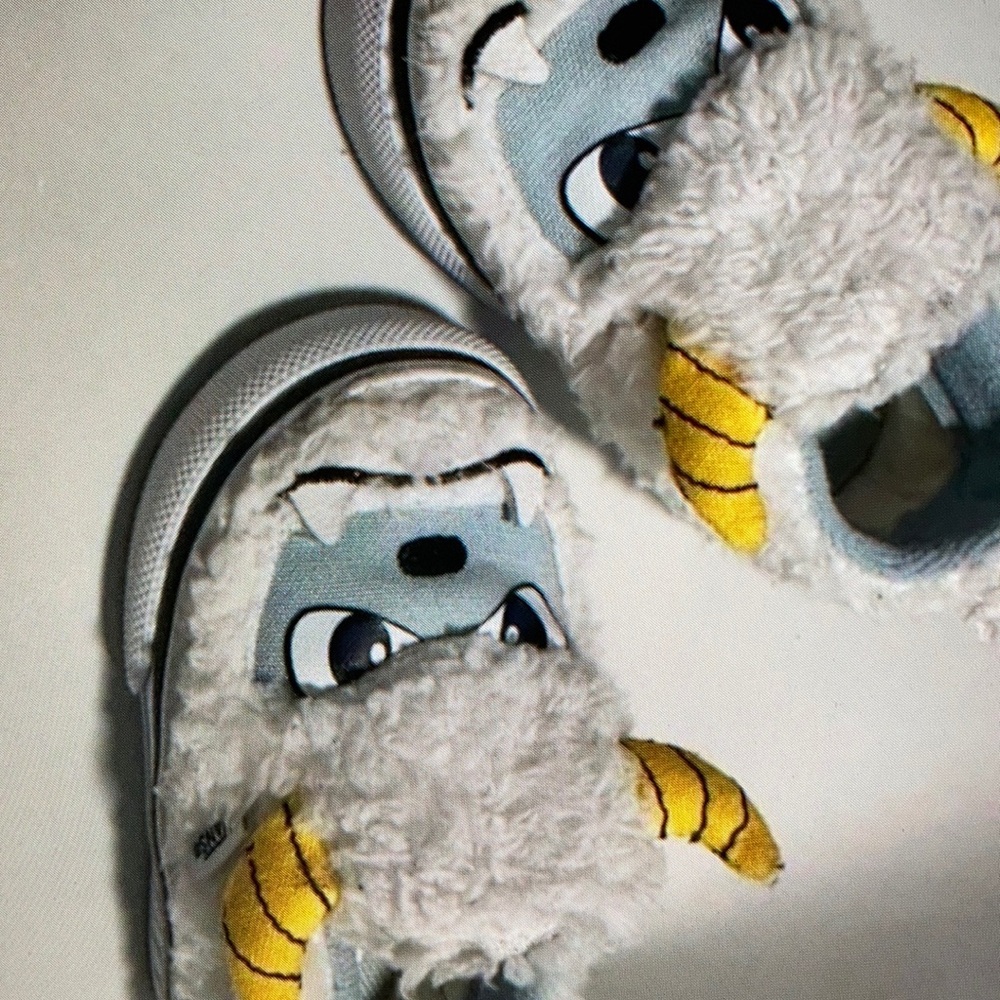 Abominable snowman classic slip shoes